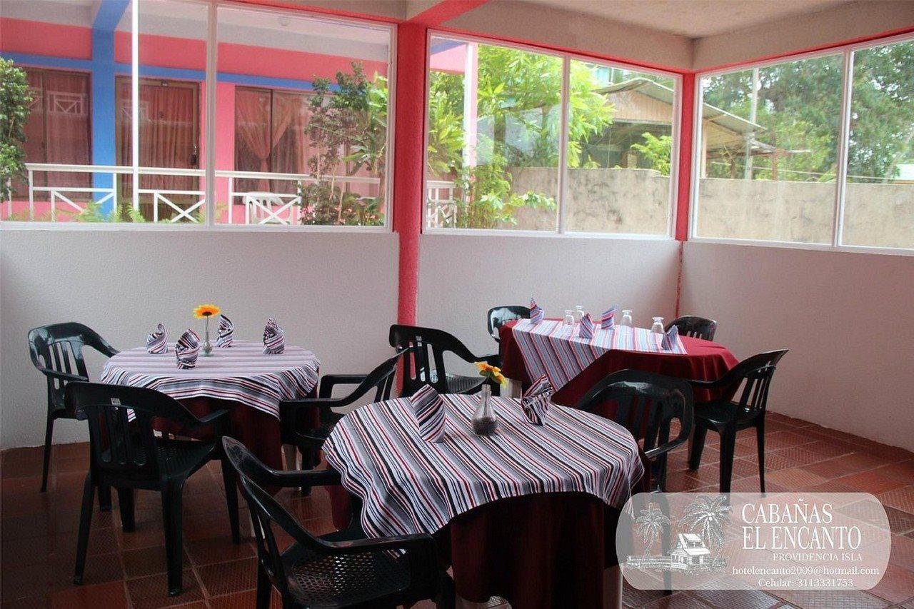 Hotel El Encanto Fresh Water Bay Bagian luar foto