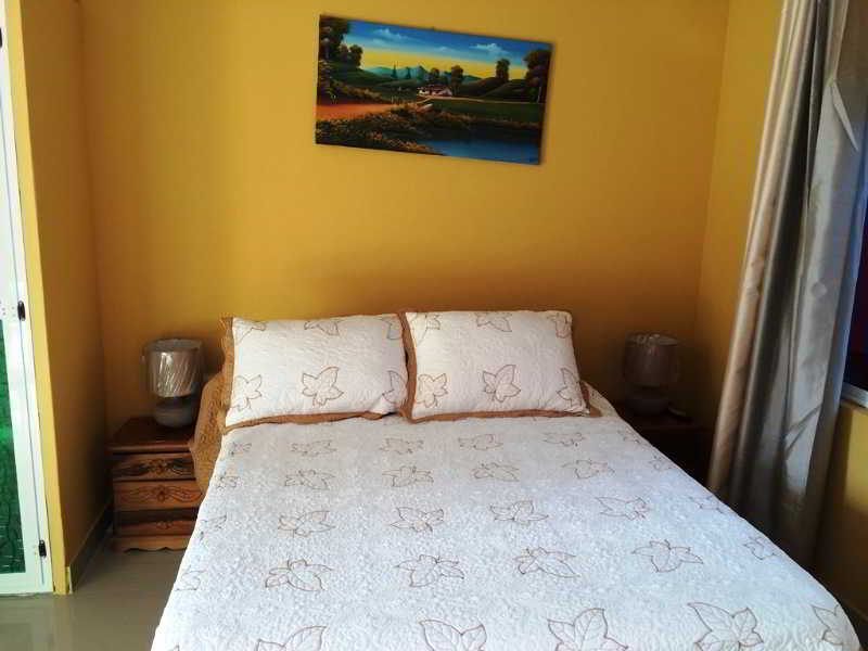 Hotel El Encanto Fresh Water Bay Bagian luar foto